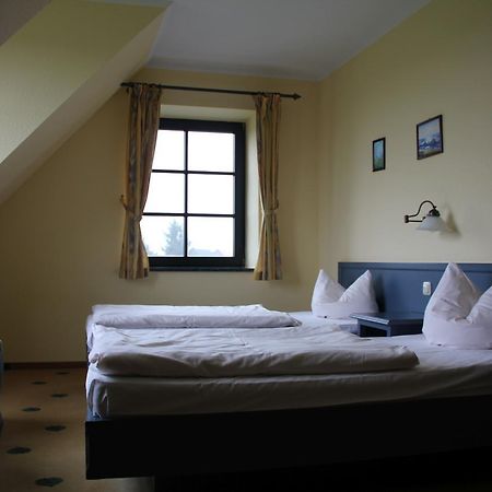 Mueritz Landhotel Gruener Baum Gotthun Exterior foto