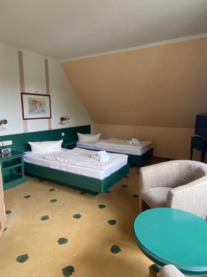 Mueritz Landhotel Gruener Baum Gotthun Exterior foto